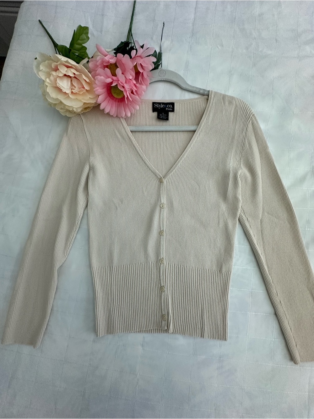 Style & Co. Cream Ribbed V-Neck Button Cardigan